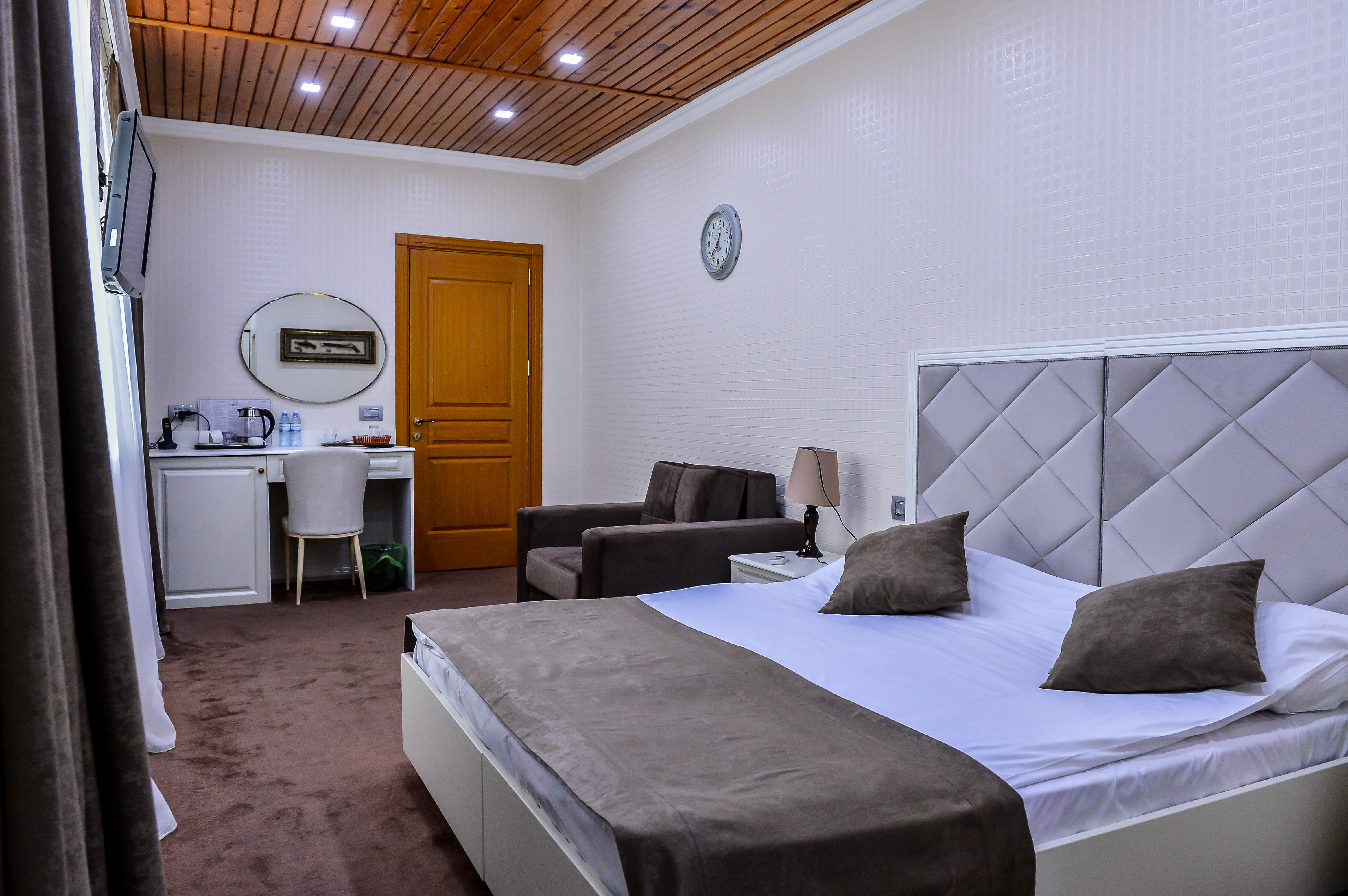 East Legend Hotel Baku Bagian luar foto